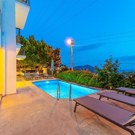 Luxus Villa Skyla Mit 5 Schlafzimmern & Meer-Blick Kas Exterior photo
