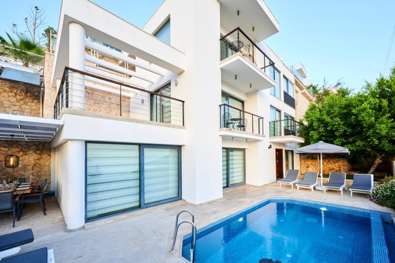 Luxus Villa Skyla Mit 5 Schlafzimmern & Meer-Blick Kas Exterior photo