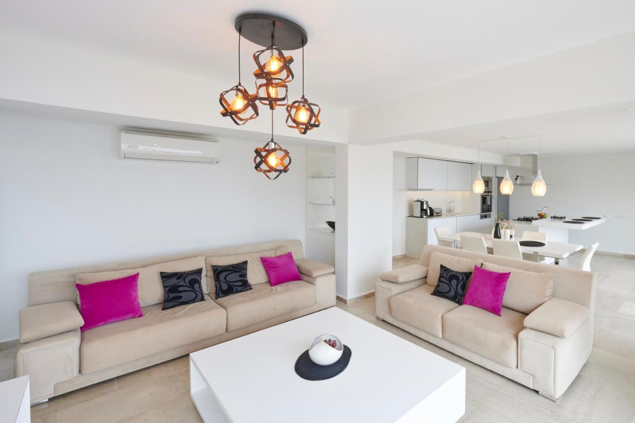 Luxus Villa Skyla Mit 5 Schlafzimmern & Meer-Blick Kas Exterior photo