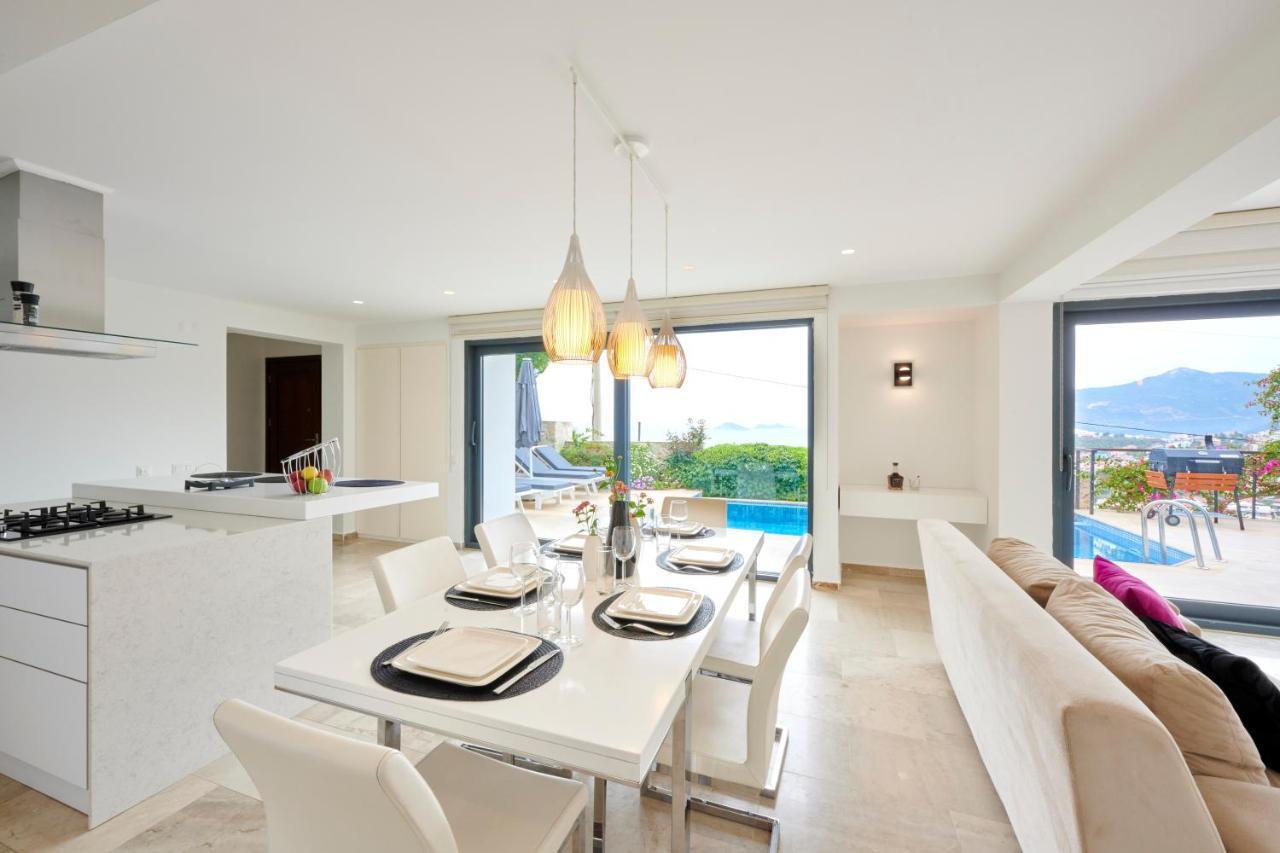 Luxus Villa Skyla Mit 5 Schlafzimmern & Meer-Blick Kas Exterior photo