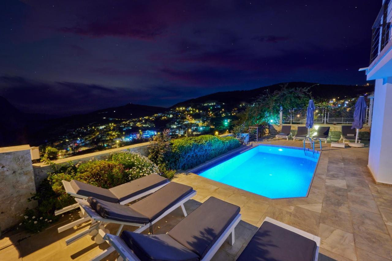 Luxus Villa Skyla Mit 5 Schlafzimmern & Meer-Blick Kas Exterior photo